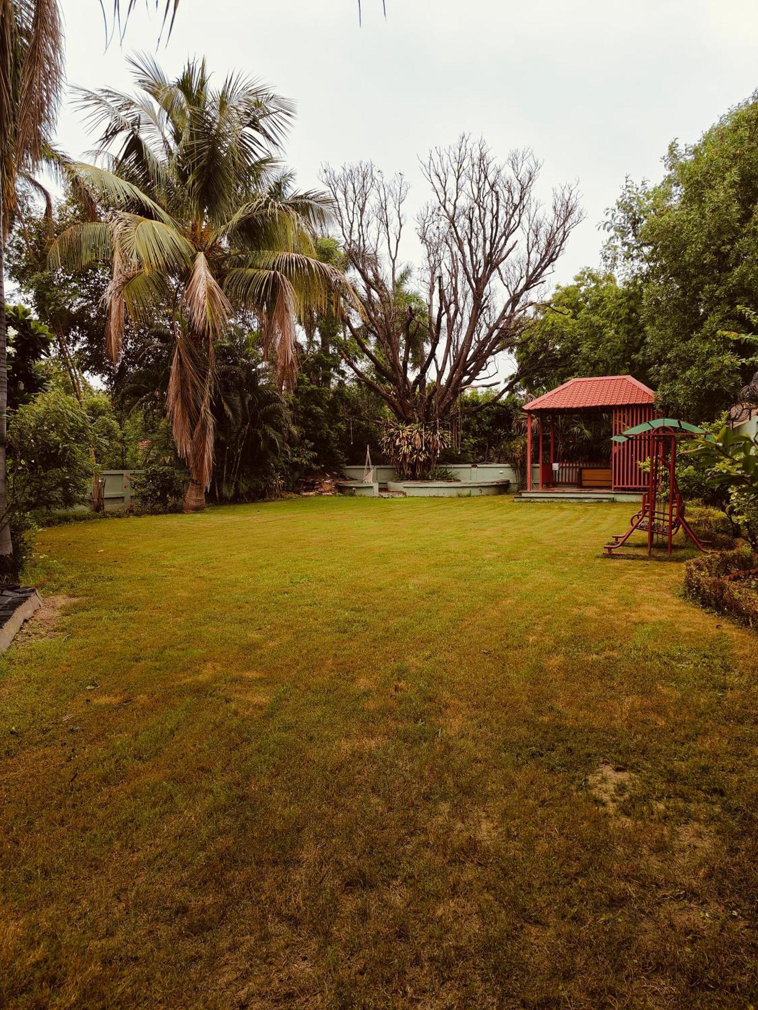 The Palm Retreat Ahmedabad Villa Sanand Exterior photo